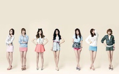 两腿间花蒂被吸得肿了电影